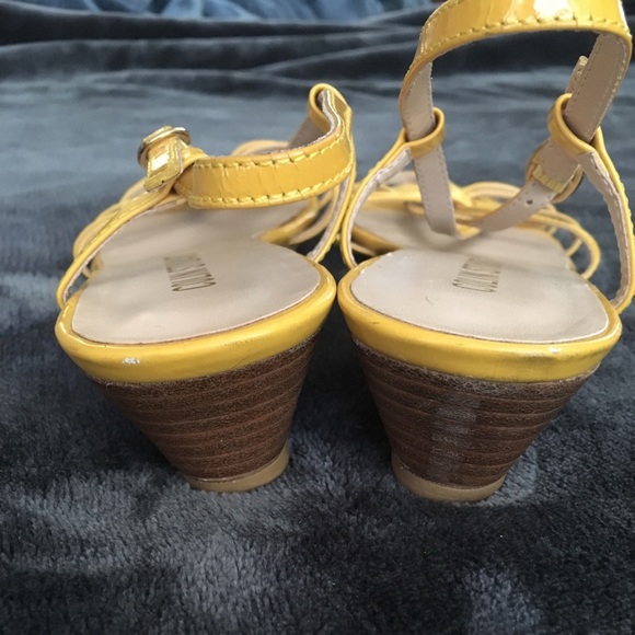Colin Stuart Yellow Strappy Sandals - Picture 5 of 7